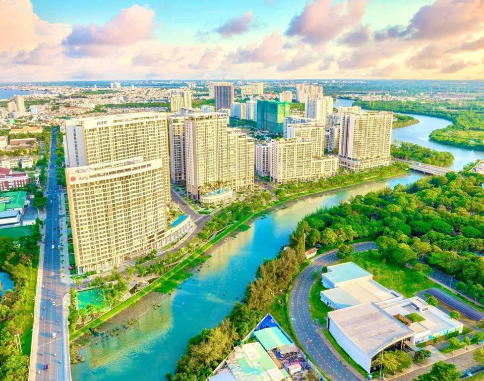 The Peak Midtown Twobedroom With Balcony Хошимін Екстер'єр фото