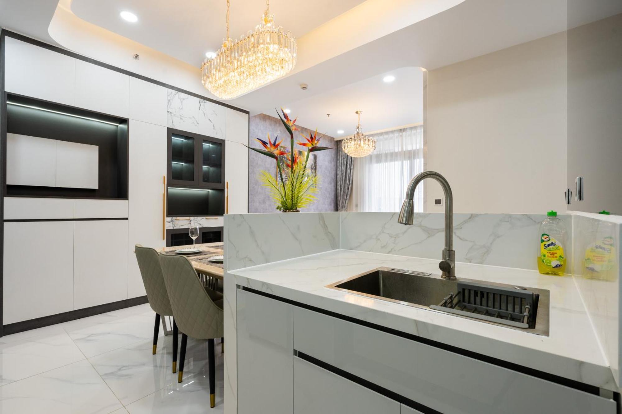 The Peak Midtown Twobedroom With Balcony Хошимін Екстер'єр фото