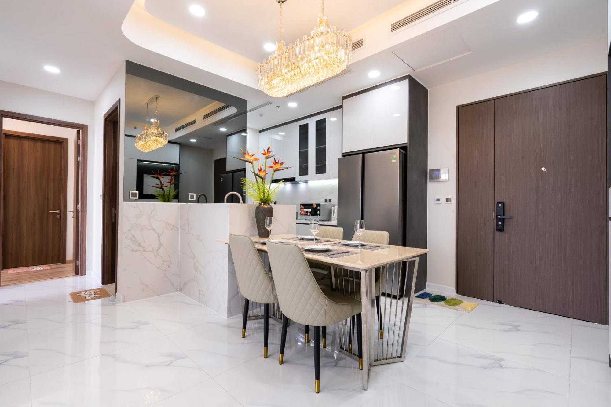 The Peak Midtown Twobedroom With Balcony Хошимін Екстер'єр фото