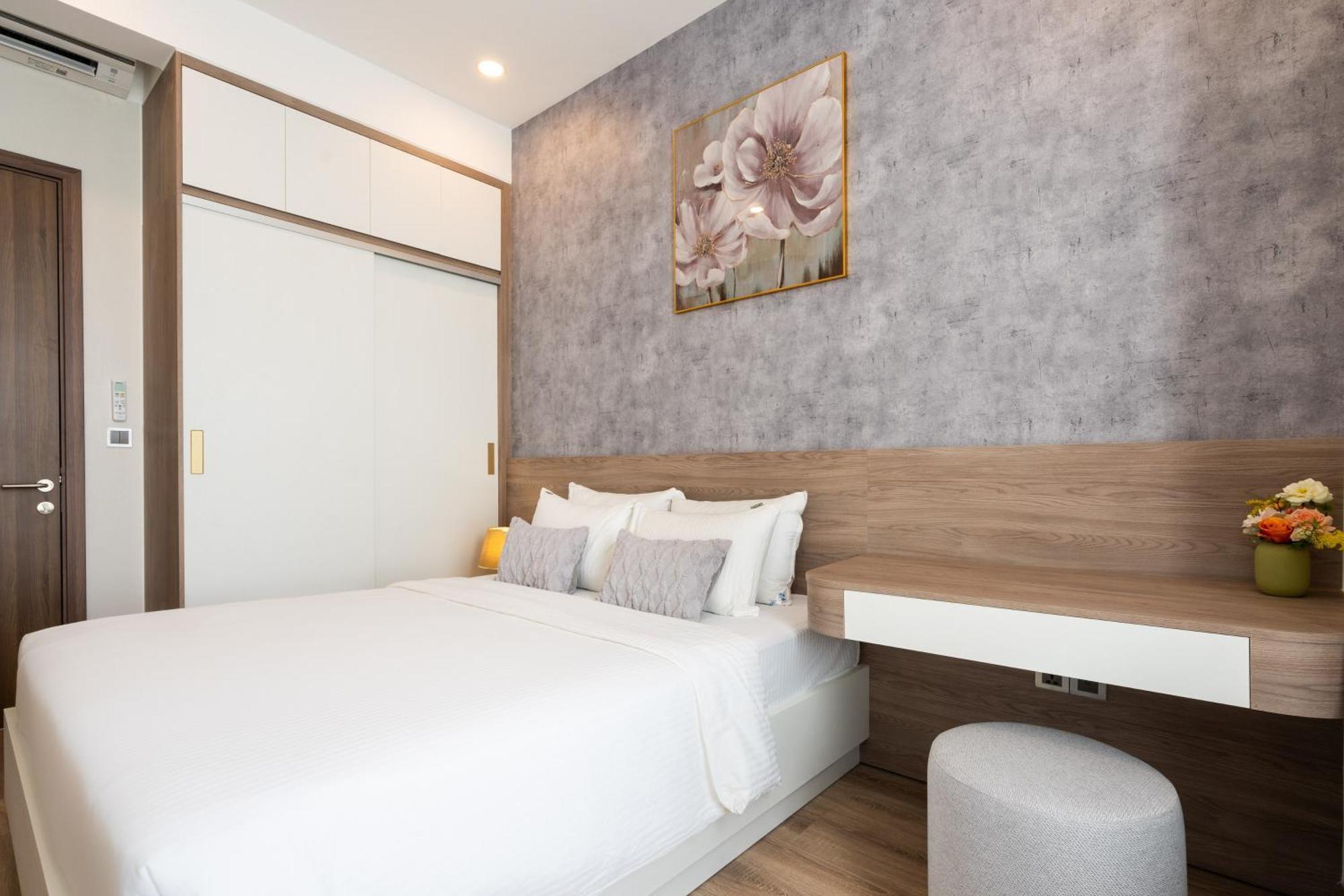 The Peak Midtown Twobedroom With Balcony Хошимін Екстер'єр фото